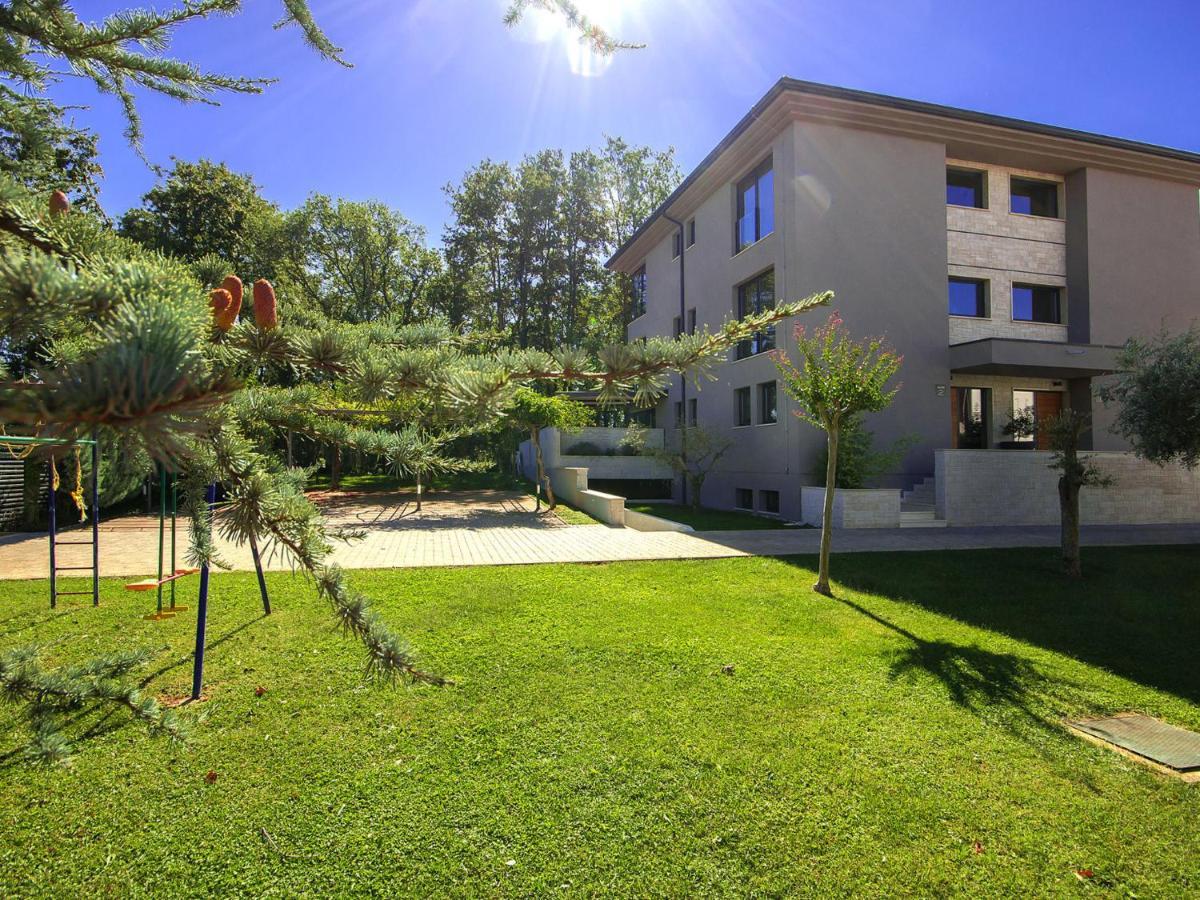 Villa Oliva By Interhome Pelegrin Bagian luar foto