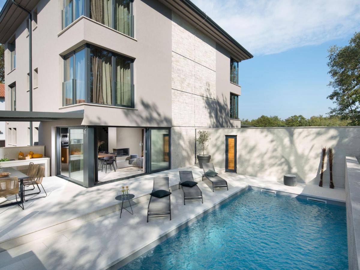 Villa Oliva By Interhome Pelegrin Bagian luar foto