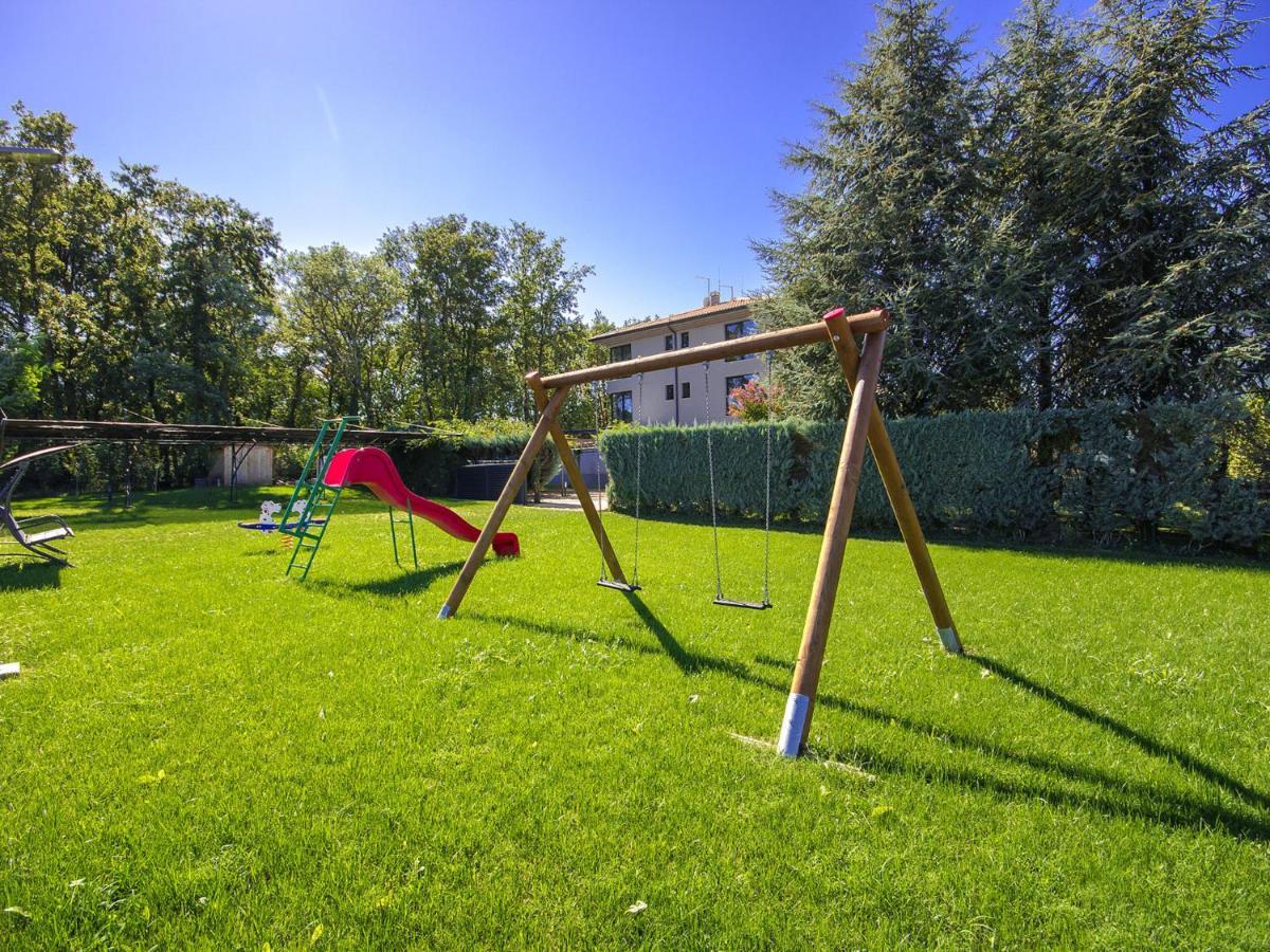 Villa Oliva By Interhome Pelegrin Bagian luar foto